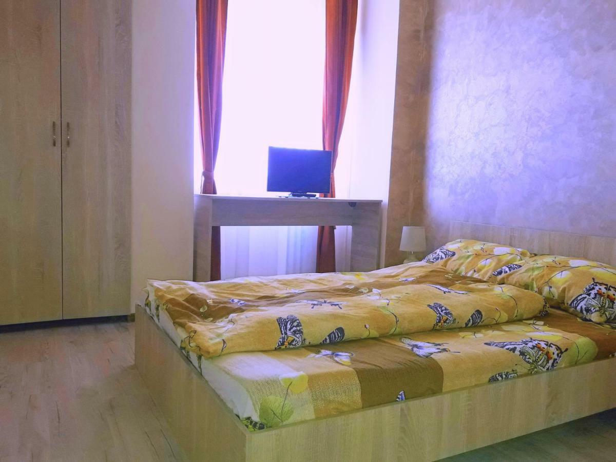 Ana'S Apartment ออราแด ภายนอก รูปภาพ